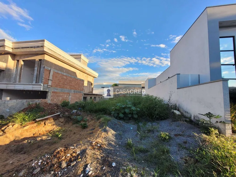 Loteamento e Condomínio, 300 m² - Foto 1