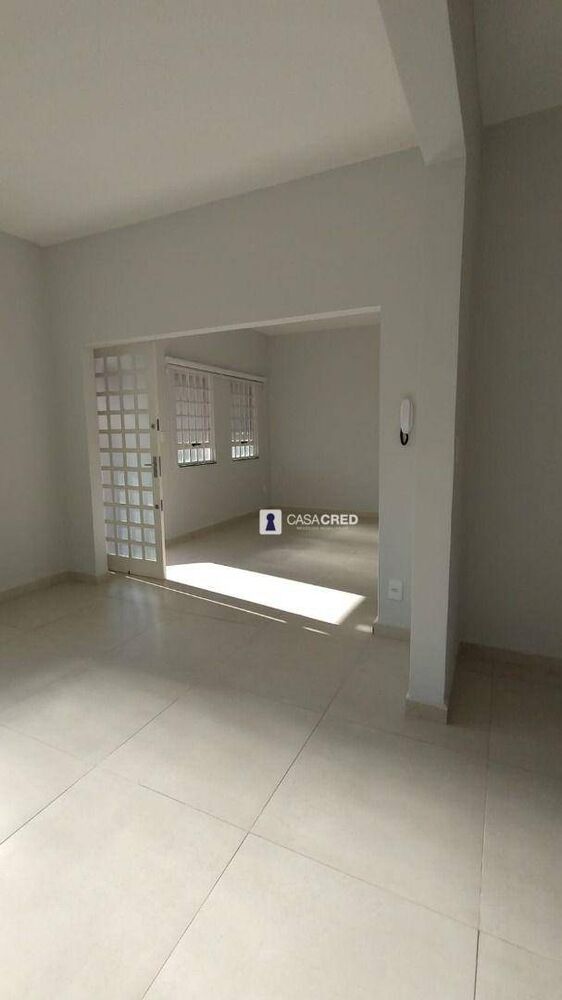 Casa, 4 quartos, 350 m² - Foto 4