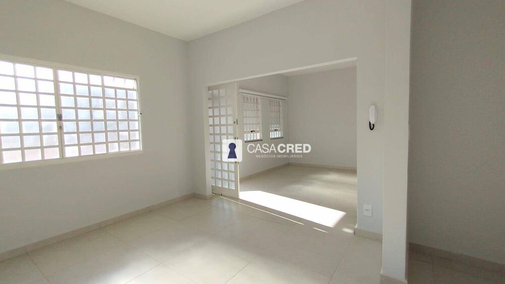 Casa, 4 quartos, 350 m² - Foto 3