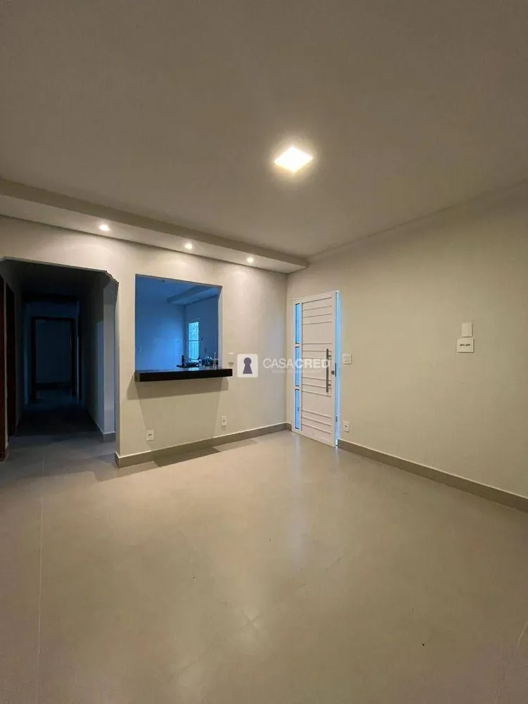 Casa, 5 quartos, 200 m² - Foto 2
