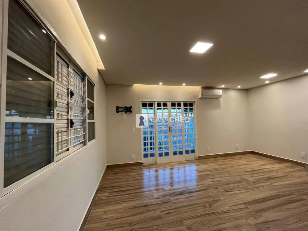 Casa, 5 quartos, 200 m² - Foto 4