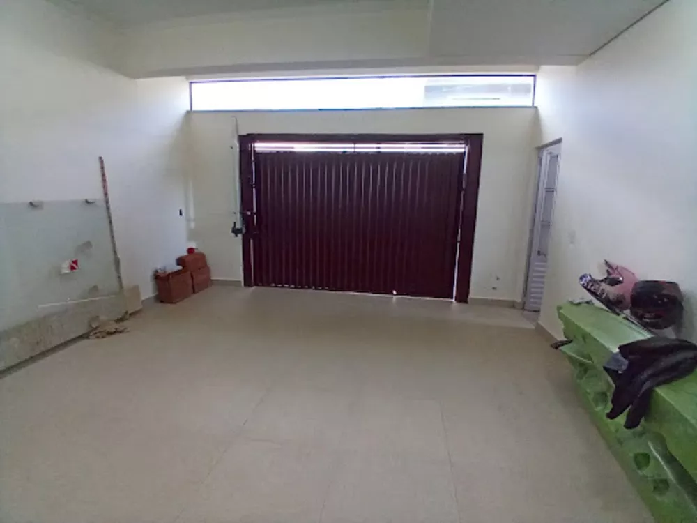 Casa, 3 quartos, 300 m² - Foto 1