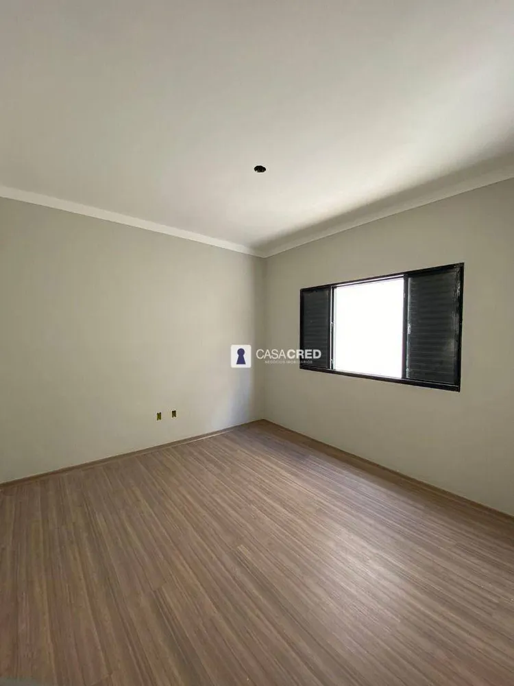 Casa, 3 quartos, 220 m² - Foto 7