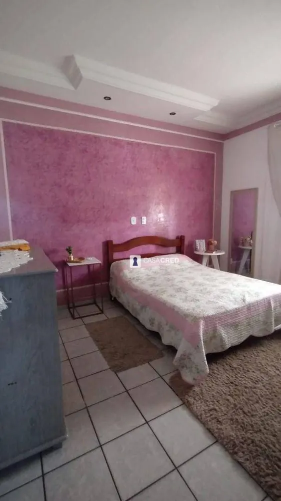 Casa, 5 quartos, 260 m² - Foto 19