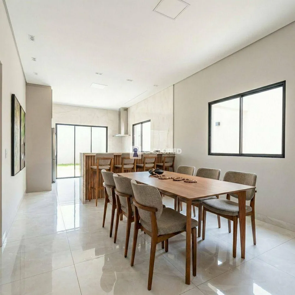 Casa, 3 quartos, 272 m² - Foto 4