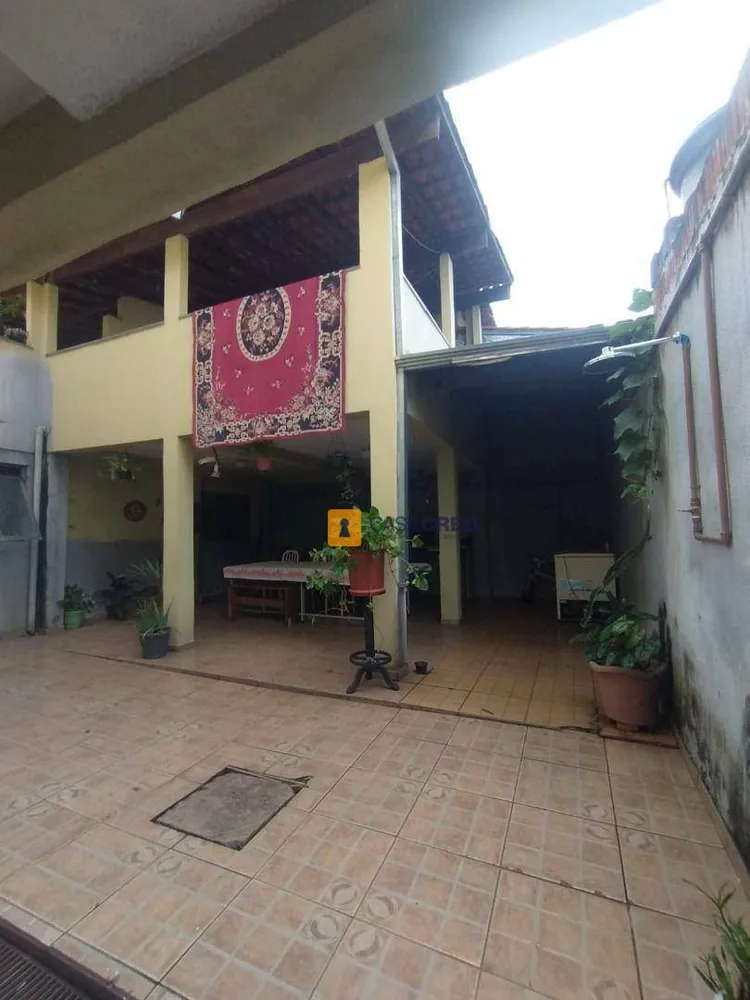 Casa, 4 quartos, 200 m² - Foto 7