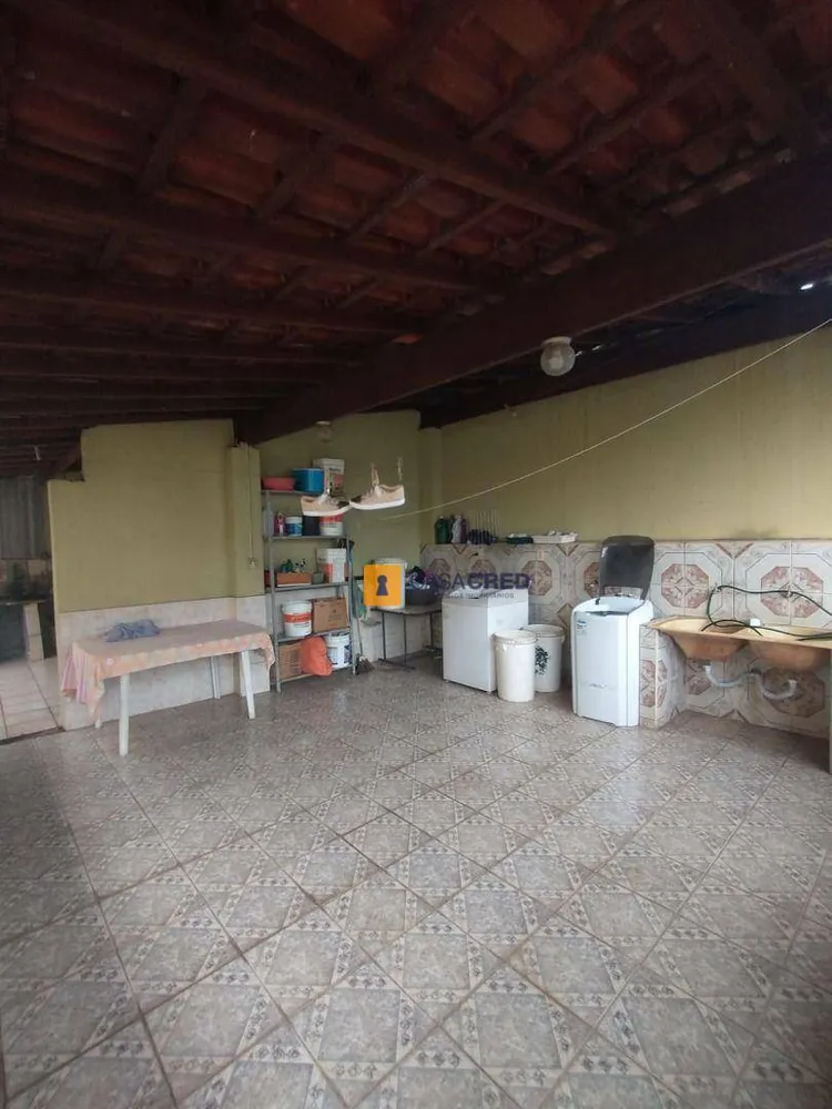 Casa, 4 quartos, 200 m² - Foto 20