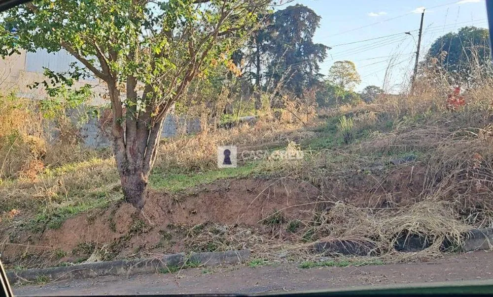 Terreno, 235 m² - Foto 1