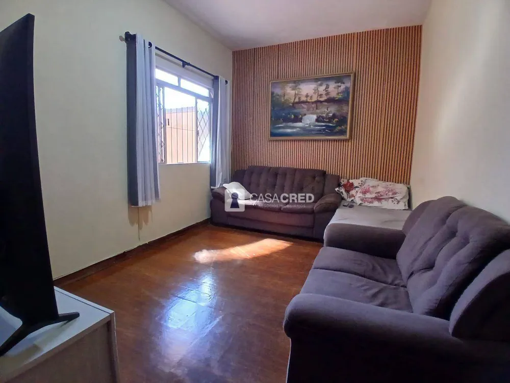 Casa, 4 quartos, 240 m² - Foto 2