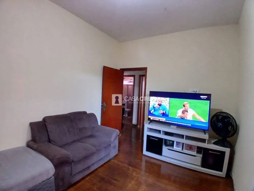 Casa, 4 quartos, 240 m² - Foto 3