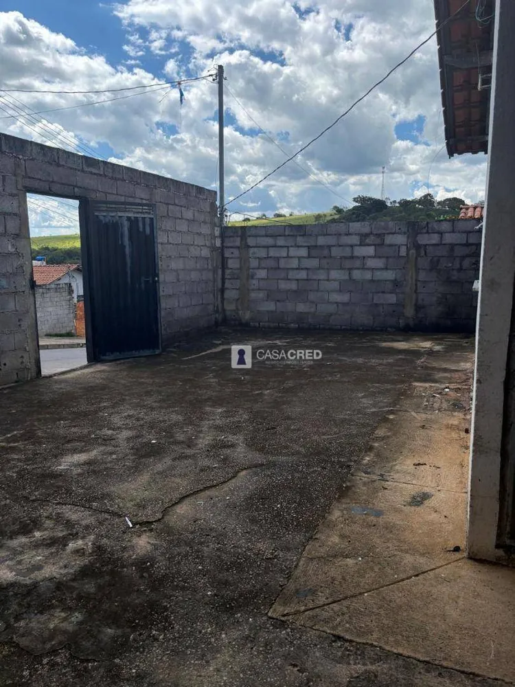 Casa, 2 quartos, 43 m² - Foto 1