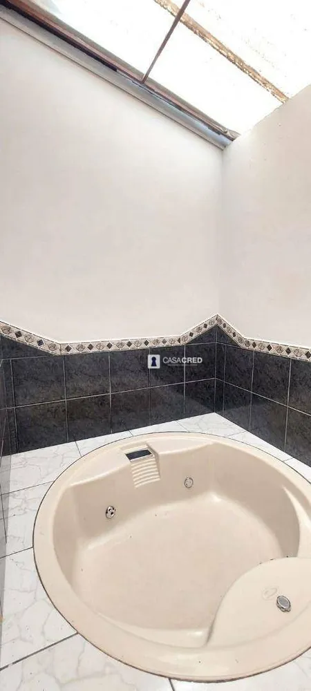 Casa, 4 quartos, 212 m² - Foto 11