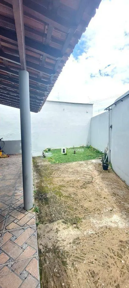 Casa, 4 quartos, 212 m² - Foto 2