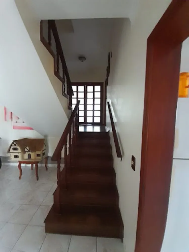Casa, 3 quartos, 365 m² - Foto 4