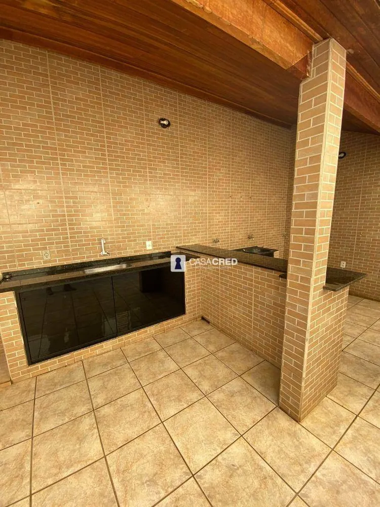 Casa, 4 quartos, 233 m² - Foto 14