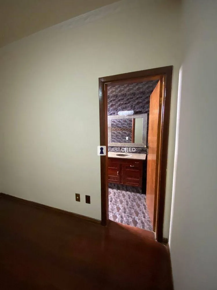 Casa, 4 quartos, 233 m² - Foto 9