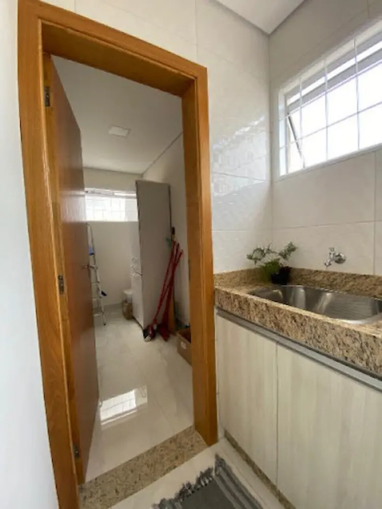 Casa, 3 quartos, 330 m² - Foto 14