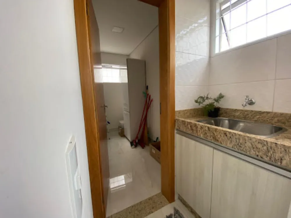 Casa, 3 quartos, 330 m² - Foto 13