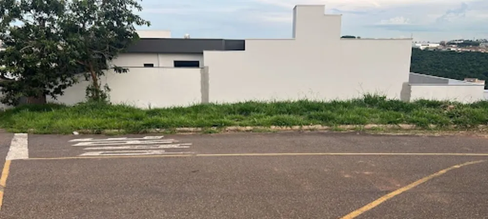 Terreno, 302 m² - Foto 1