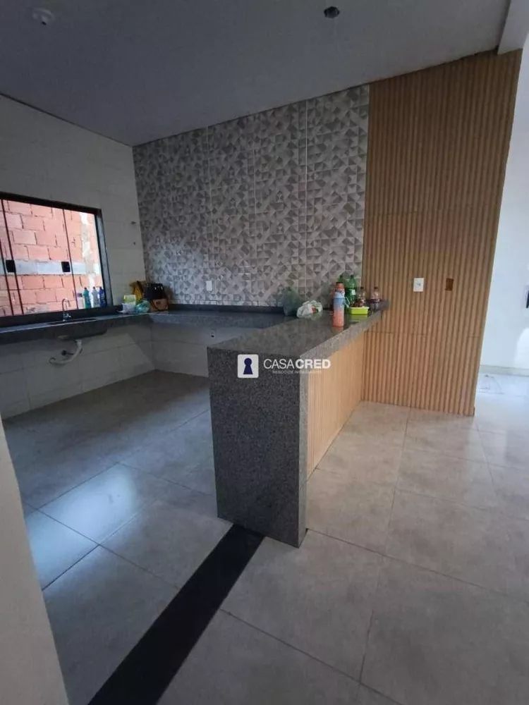 Casa à venda com 3 quartos, 86m² - Foto 3