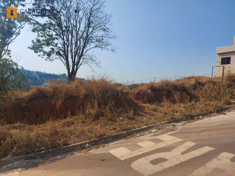 Loteamento e Condomínio, 244 m² - Foto 1