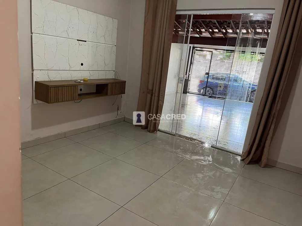Casa, 3 quartos, 131 m² - Foto 2