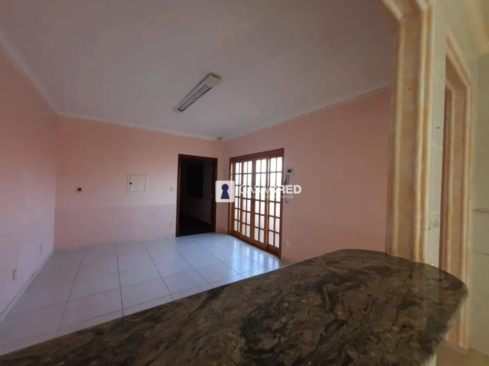 Casa, 3 quartos, 260 m² - Foto 1