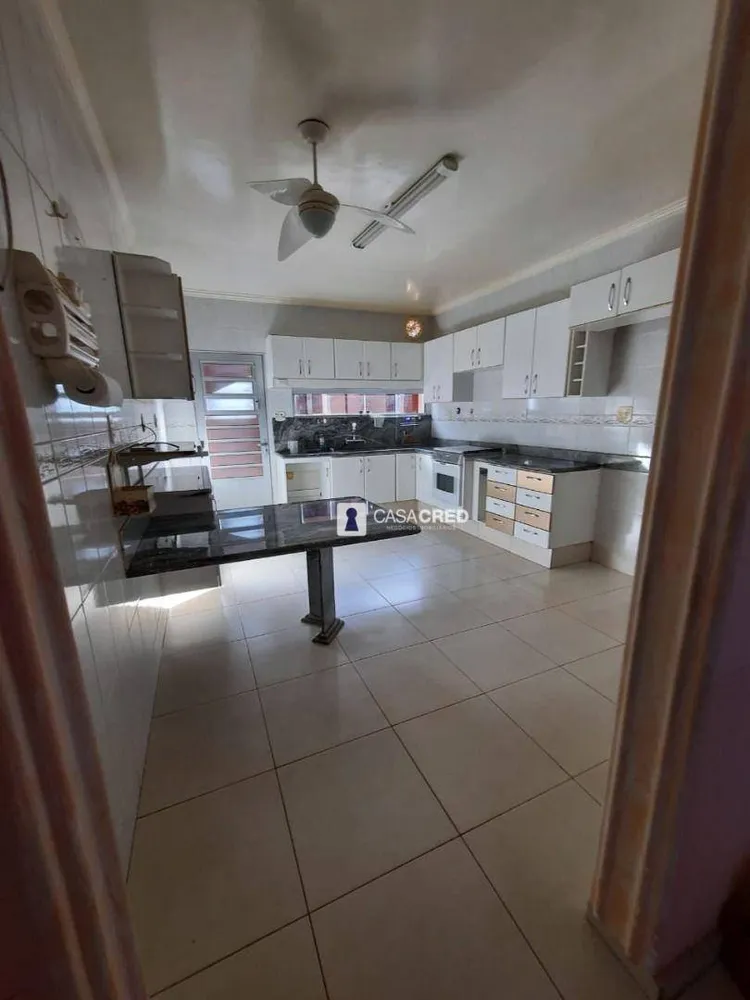 Casa, 3 quartos, 260 m² - Foto 3