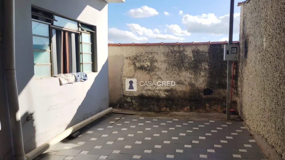 Casa, 3 quartos, 200 m² - Foto 1