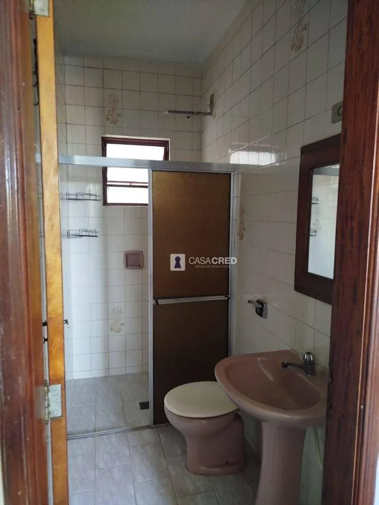 Casa, 3 quartos, 200 m² - Foto 11
