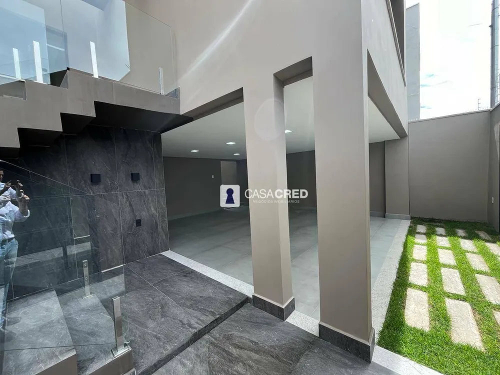 Casa, 3 quartos, 200 m² - Foto 1