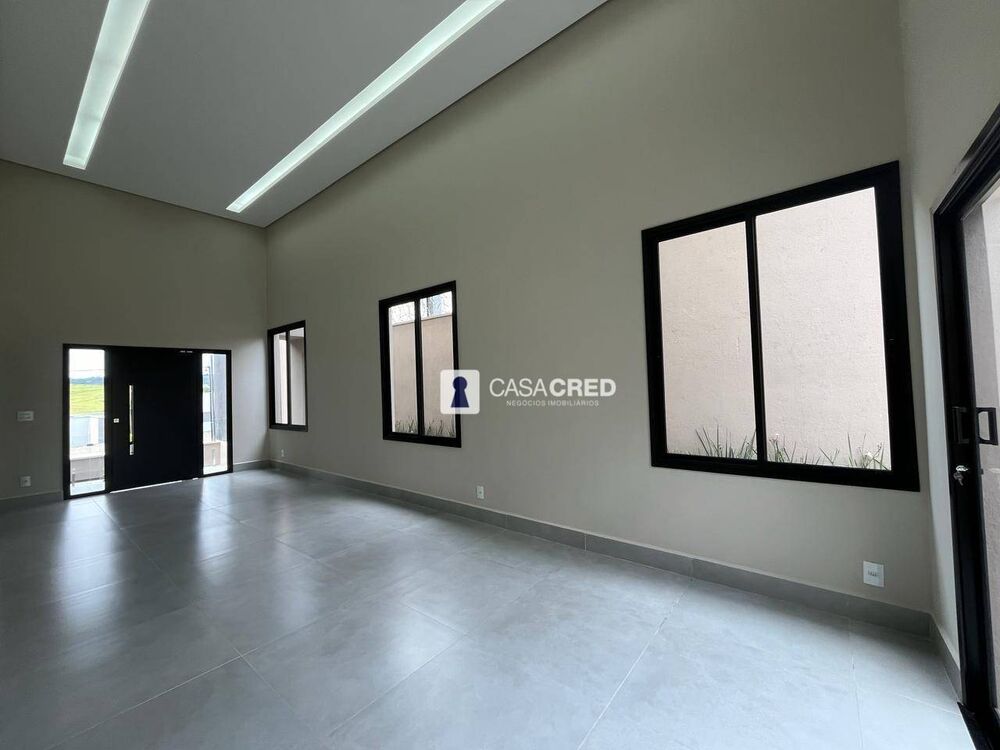 Casa à venda com 3 quartos, 200m² - Foto 3