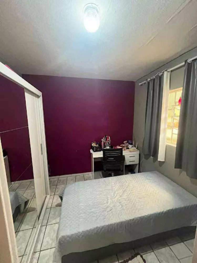 Casa, 5 quartos, 151 m² - Foto 3