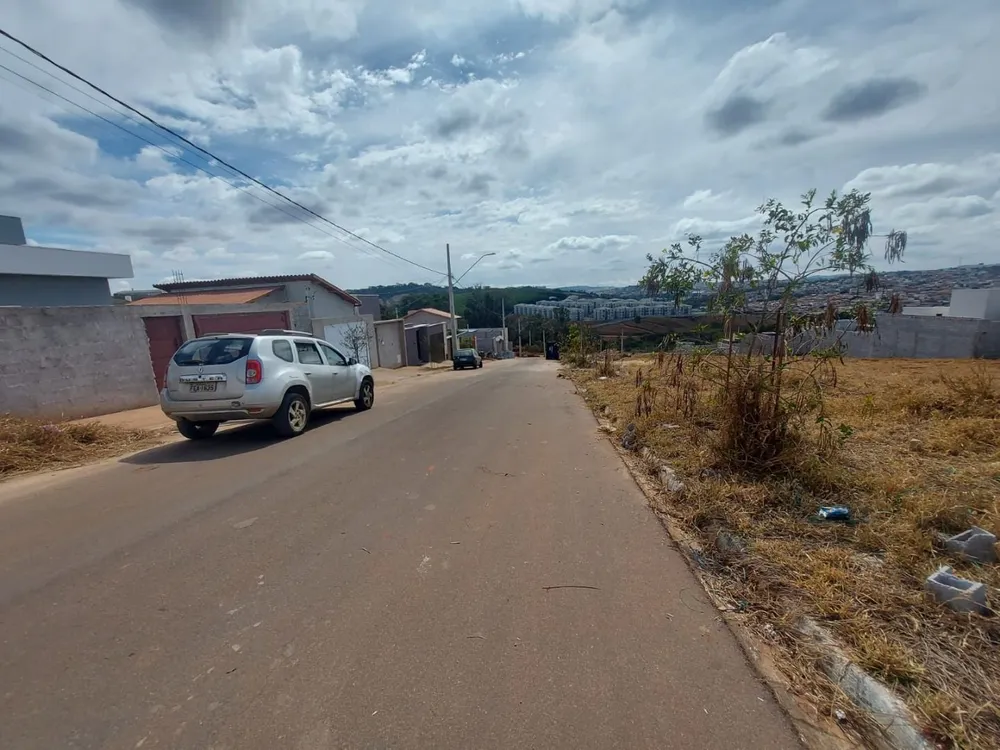 Loteamento e Condomínio, 221 m² - Foto 4