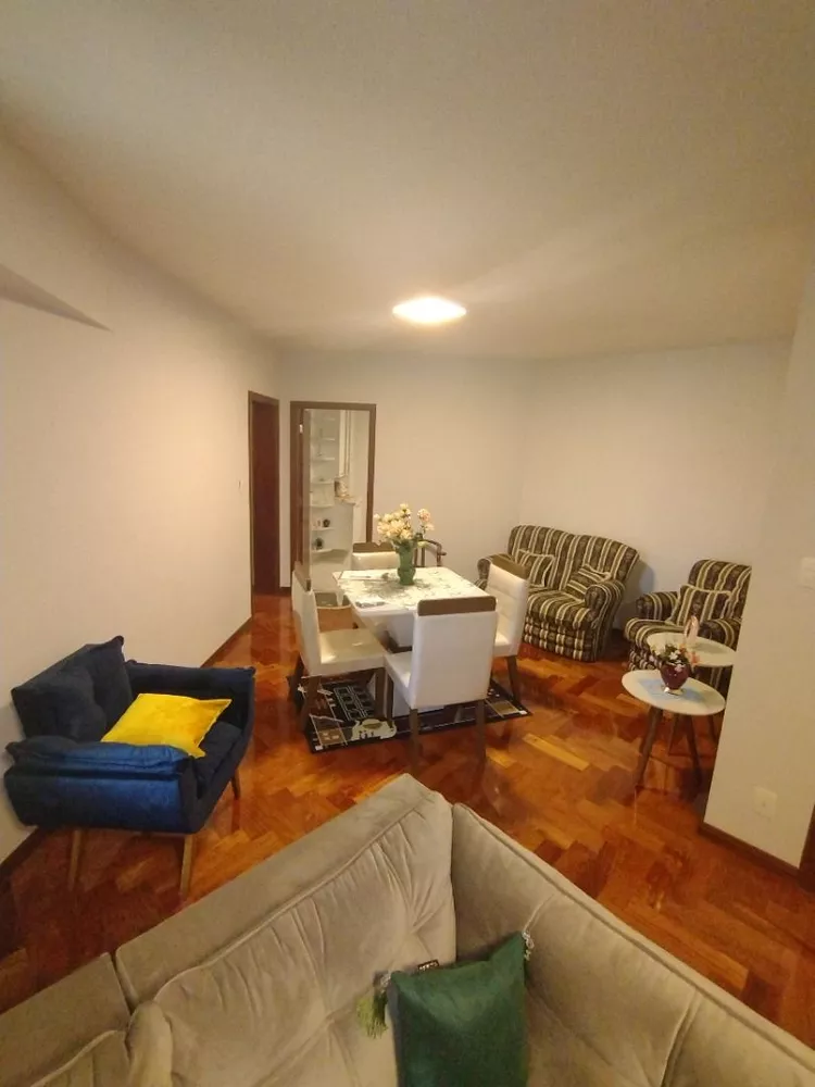 Apartamento à venda com 3 quartos, 127m² - Foto 2