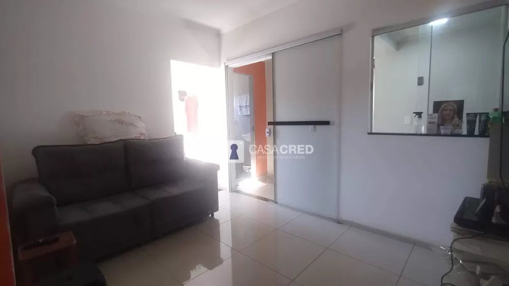 Casa, 6 quartos, 350 m² - Foto 1