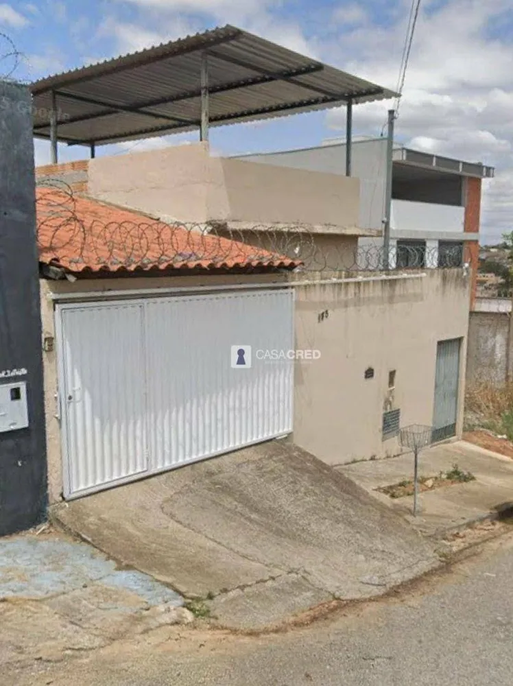 Casa, 2 quartos, 200 m² - Foto 1