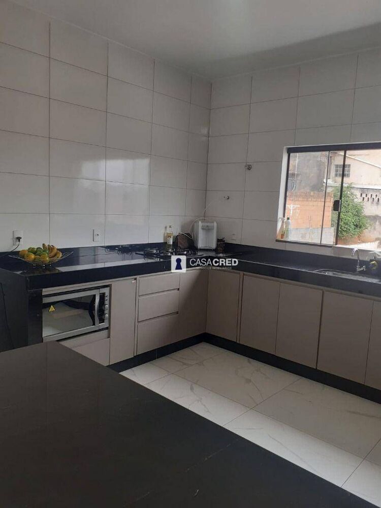 Casa, 3 quartos, 237 m² - Foto 16