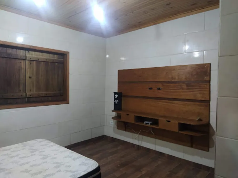 Sítio, 3 quartos, 24 m² - Foto 1