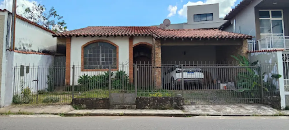 Casa, 3 quartos, 240 m² - Foto 1