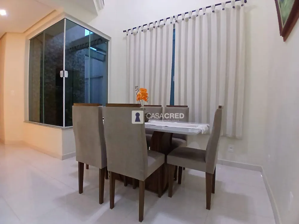Casa, 4 quartos, 230 m² - Foto 10