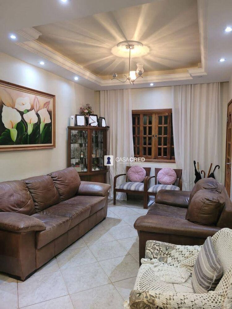 Casa, 3 quartos, 140 m² - Foto 1