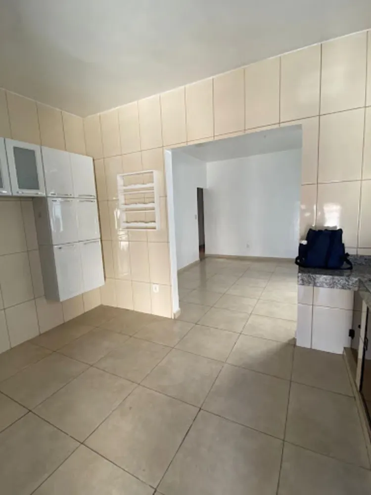 Casa, 5 quartos, 258 m² - Foto 4