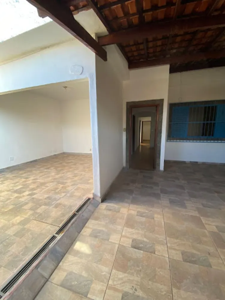 Casa, 5 quartos, 258 m² - Foto 6