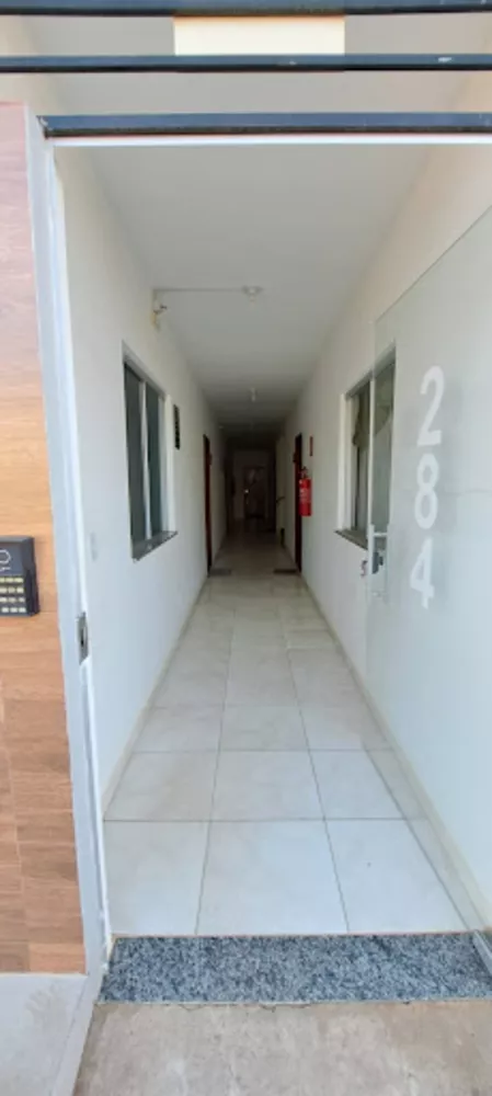 Apartamento à venda com 2 quartos, 74m² - Foto 3