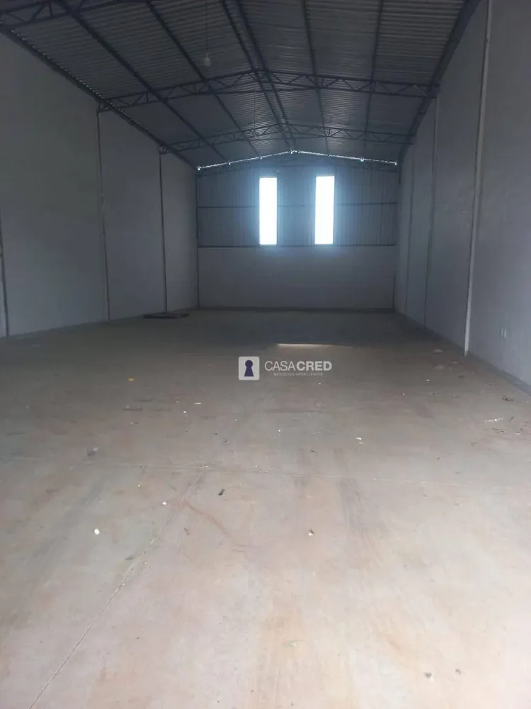 Depósito-Galpão, 300 m² - Foto 1