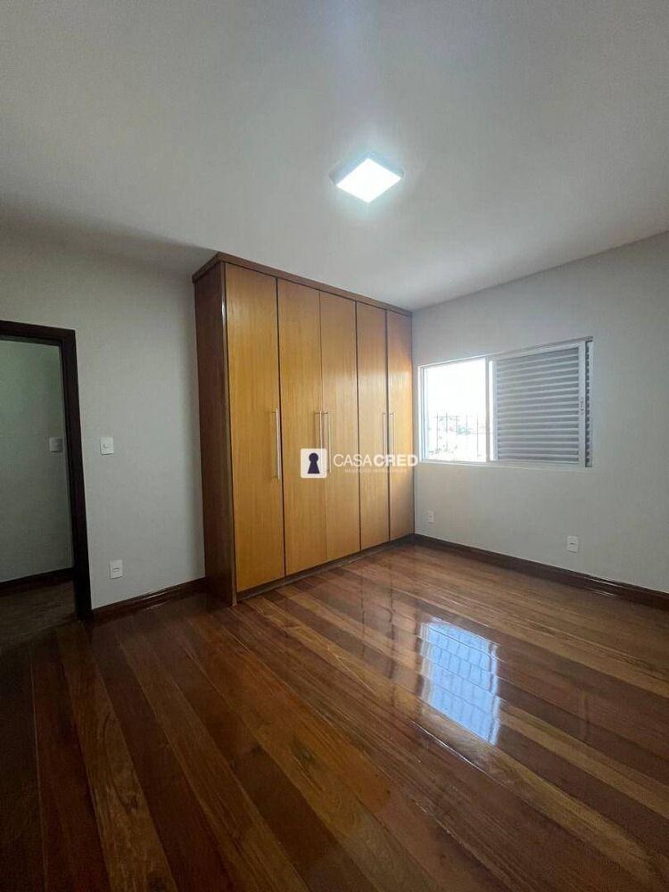 Casa, 3 quartos, 235 m² - Foto 26