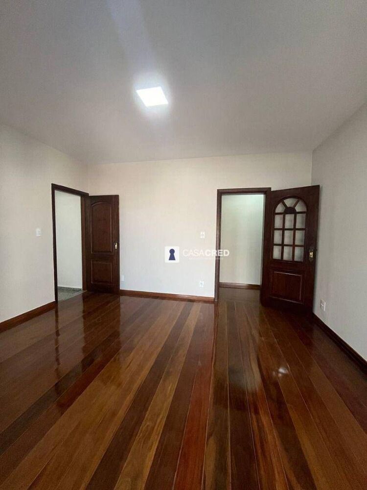 Casa, 3 quartos, 235 m² - Foto 28