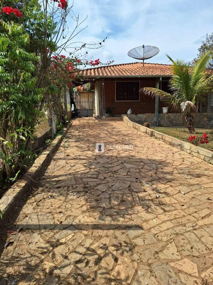 Chácara, 2 quartos, 880 m² - Foto 1