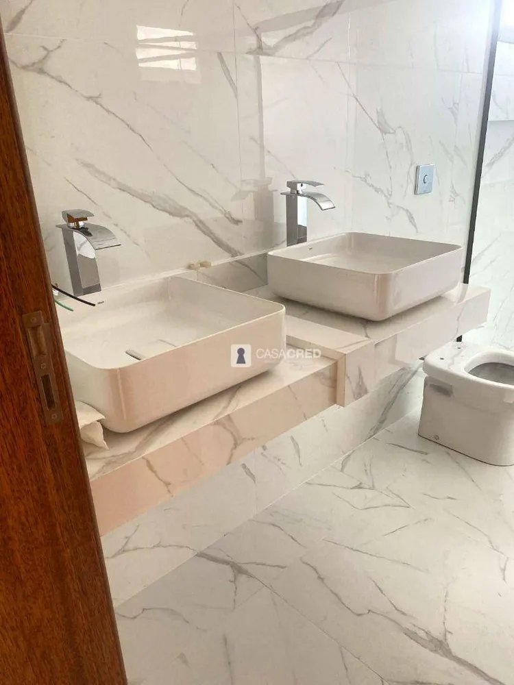 Casa, 4 quartos, 260 m² - Foto 8